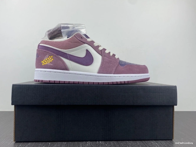 Jordan Air (W) Unity Low DR8057-500 1 0719